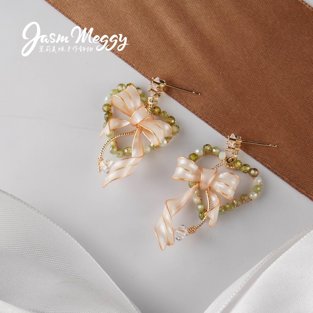 Jasmmeggy 茉莉美姬水晶花手作飾品 《珠光華爾茲》耳環