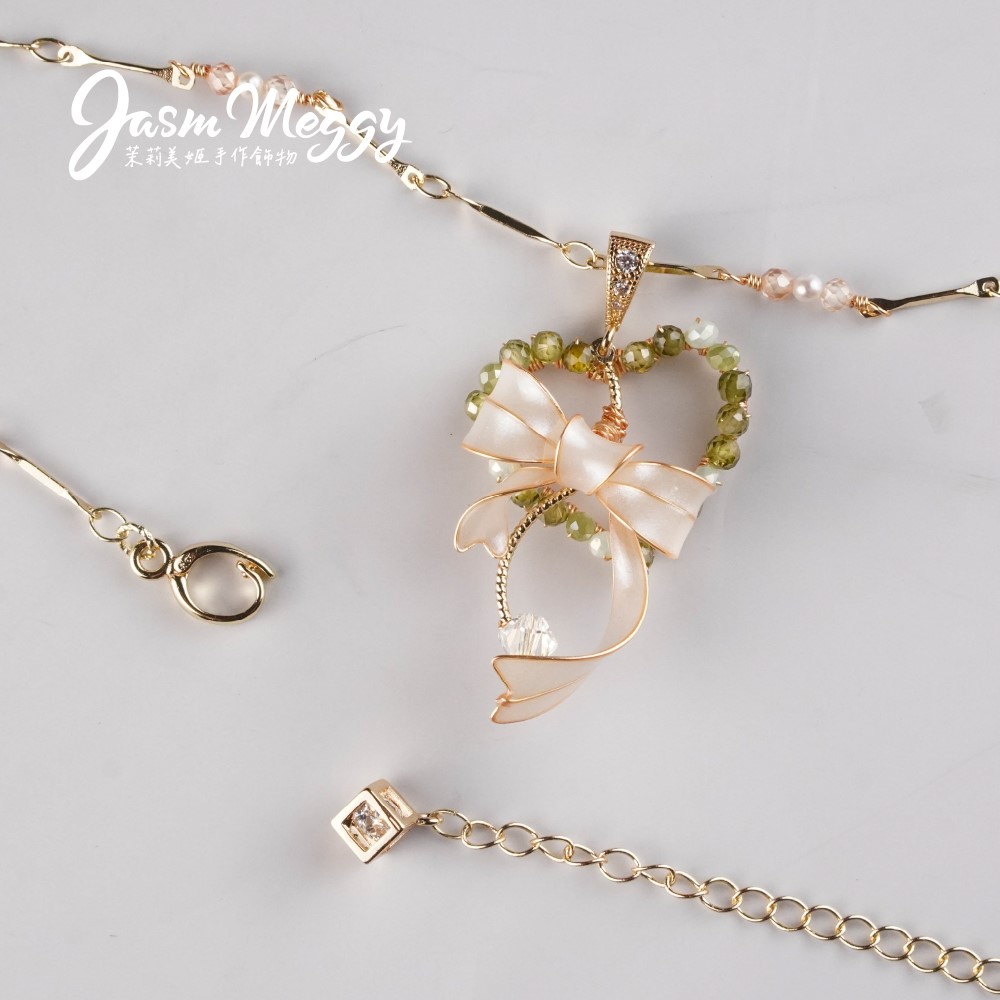 Jasmmeggy 茉莉美姬水晶花手作飾品 《珠光華爾茲》項鍊
