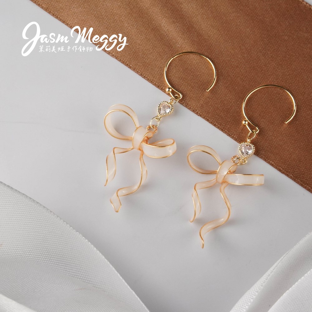 Jasmmeggy 茉莉美姬水晶花手作飾品 《愛的祝願》單結耳環