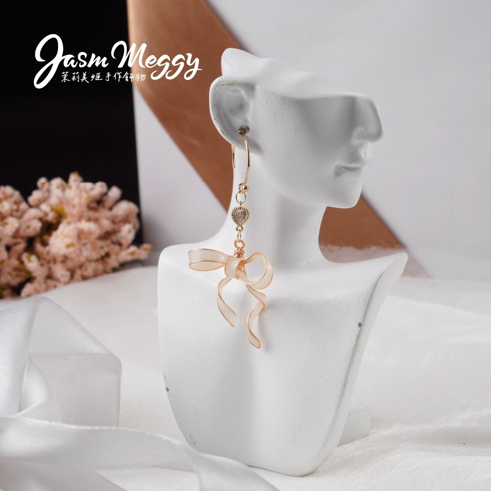 Jasmmeggy 茉莉美姬水晶花手作飾品 《愛的祝願》單結耳環