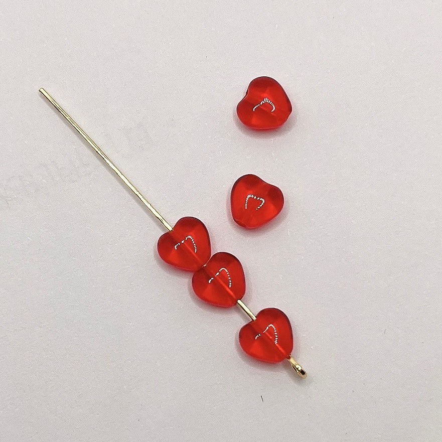 Jasmmeggy 水晶花飾品手作材料｜手作串珠｜飾品配件 高質感戀愛愛心珠