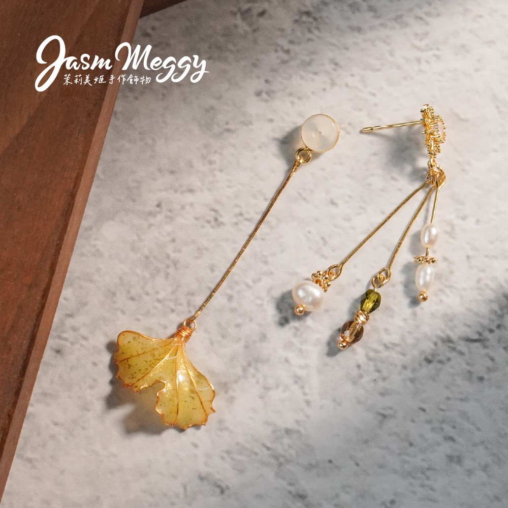 Jasmmeggy 茉莉美姬水晶花手作飾品 《光合系列》星空埃及·金字塔銀杏耳環